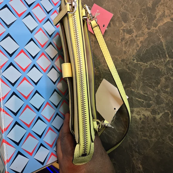 Kate Spade Jackson Small Tab Crossbody Limelight - Picture 6 of 10